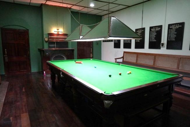 Nuwara Eliya Golf Club Hotell Eksteriør bilde